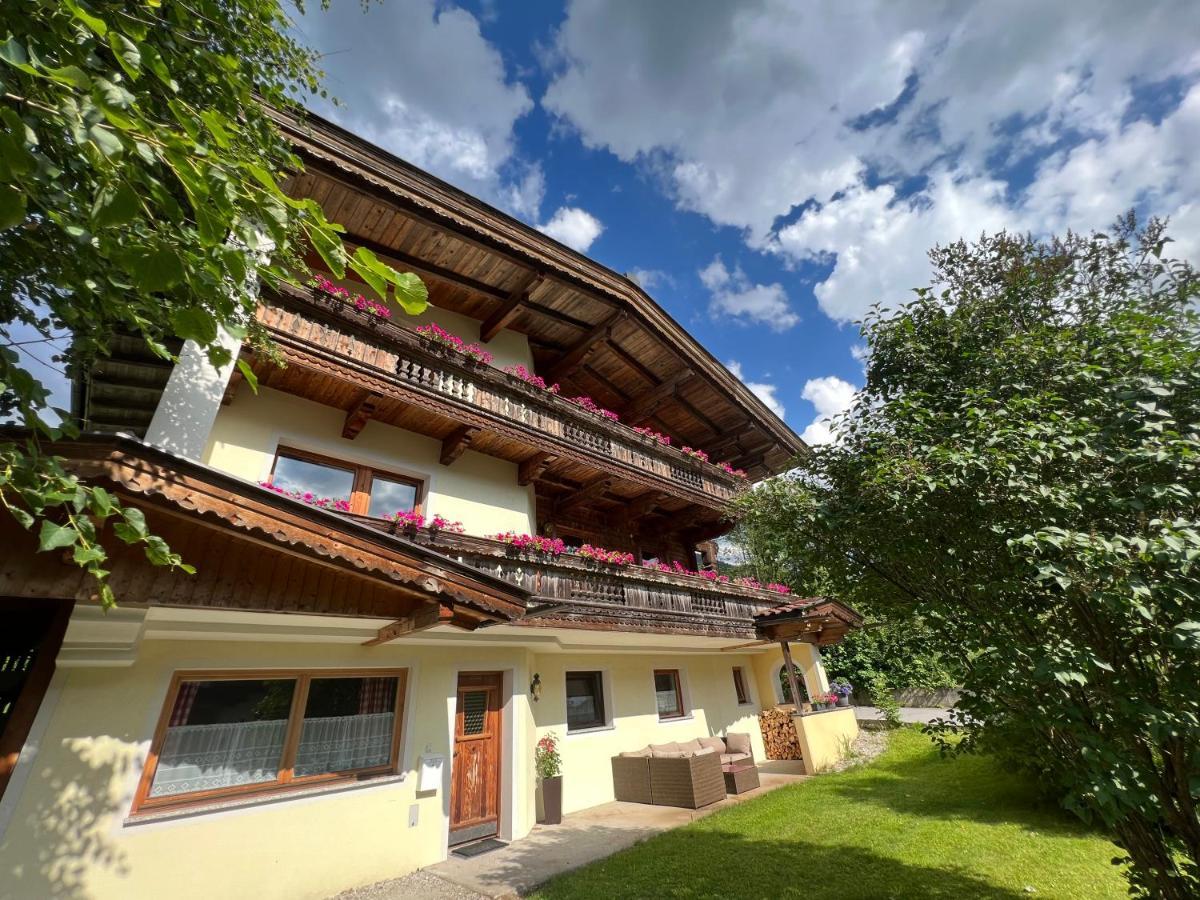 Ferienwohnung Platzhirsch Panorama View Balkon, Gartensauna, Garten, Grillplatz Штумм Экстерьер фото