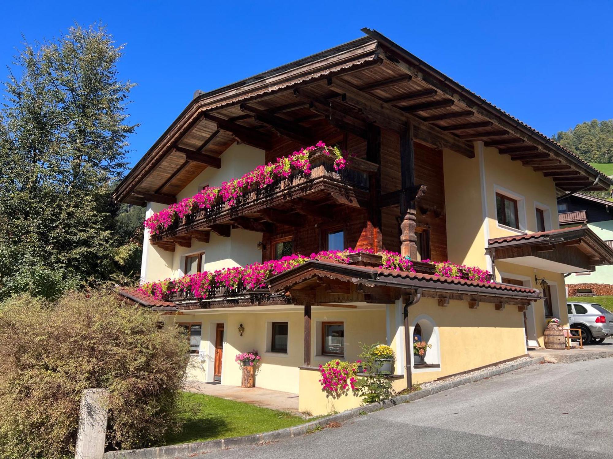 Ferienwohnung Platzhirsch Panorama View Balkon, Gartensauna, Garten, Grillplatz Штумм Экстерьер фото