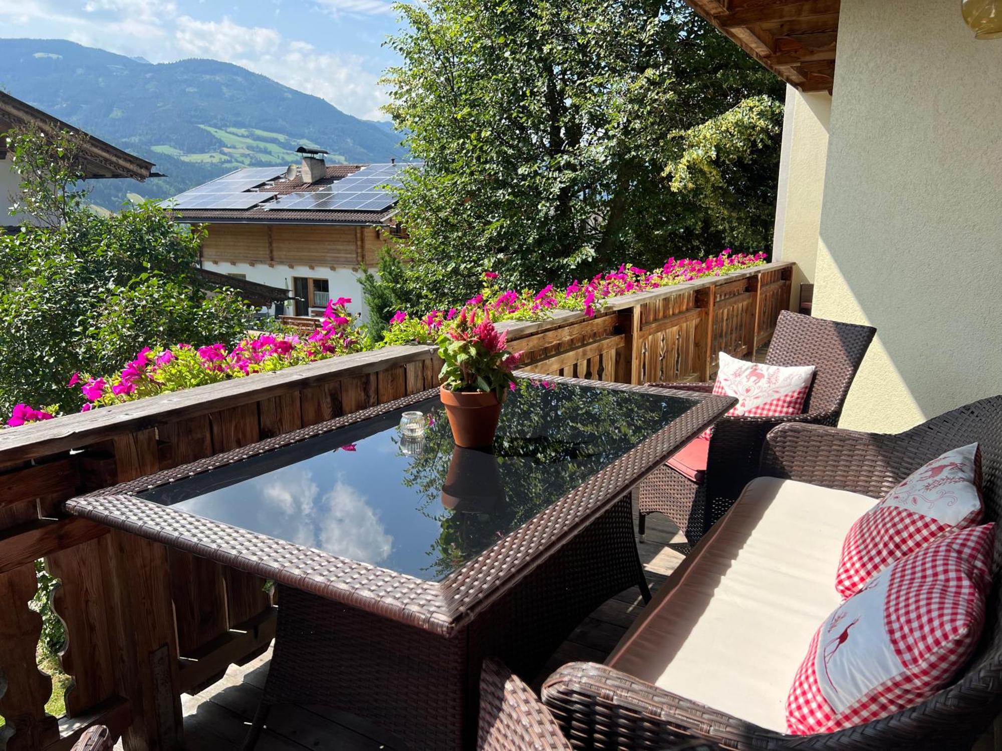 Ferienwohnung Platzhirsch Panorama View Balkon, Gartensauna, Garten, Grillplatz Штумм Экстерьер фото